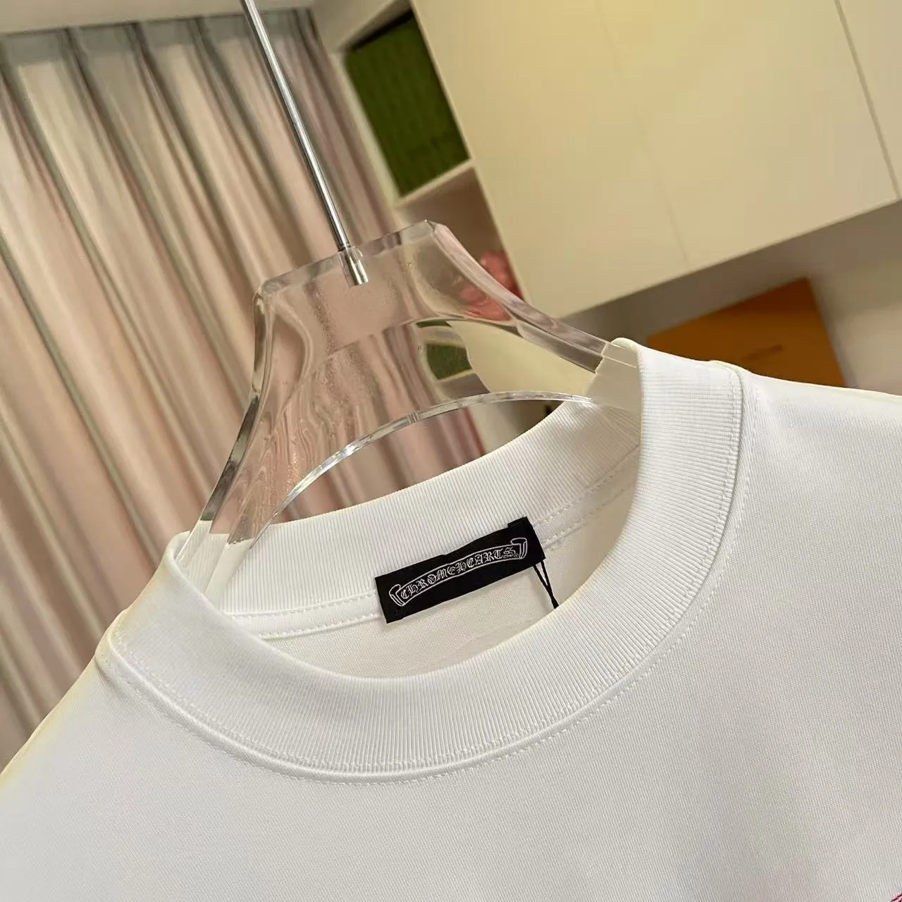 🅿️200 ch Crow* 2025 summer new style Sanskrit horseshoe cross Metal patch embroidery Short-sleeved T-shirt Customized fabric 300g Same style for men and women Size: S M L XL XXL Five codes Color: black white